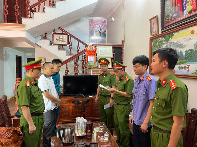Bắc Giang: Khởi tố nguyên Chủ tịch UBND xã vì sai phạm đất đai Bac Giang: Khoi to nguyen Chu tich UBND xa vi sai pham dat dai