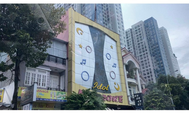 Bị ép tiếp khách, cô gái nhảy lầu quán karaoke Idol giờ ra sao? - Hình 3 Bi ep tiep khach, co gai nhay lau quan karaoke Idol gio ra sao?-Hinh-3