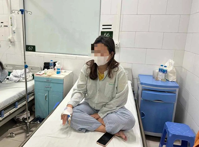 Uống Detox Táo giảm cân, người phụ nữ mất thị lực, tổn thương não Uong Detox Tao giam can, nguoi phu nu mat thi luc, ton thuong nao