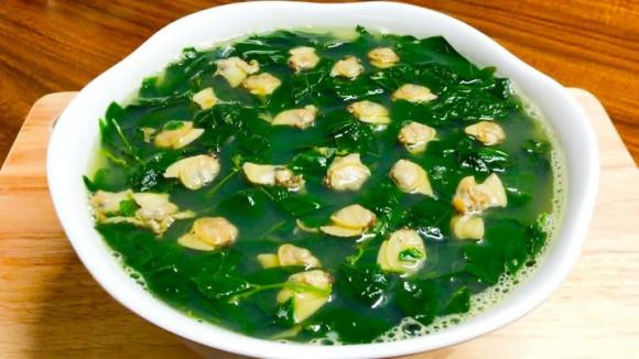 Vì sao bà đẻ nên ăn rau ngót, nhưng bà bầu tuyệt đối không ăn? - Hình 3 Vi sao ba de nen an rau ngot, nhung ba bau tuyet doi khong an?-Hinh-3