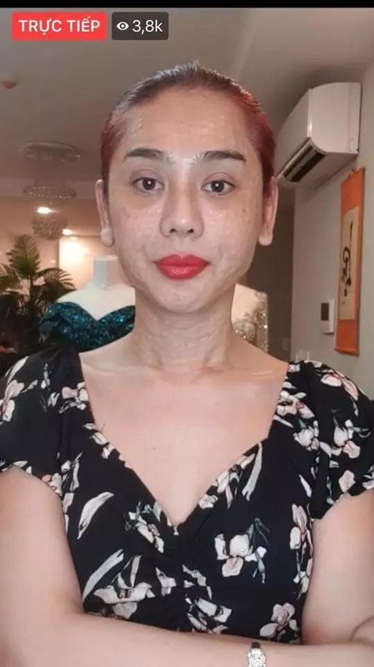Lâm Khánh Chi lộ dấu hiệu lão hóa dù bỏ 1 tỷ đồng tân trang - Hình 12 Lam Khanh Chi lo dau hieu lao hoa du bo 1 ty dong tan trang-Hinh-12