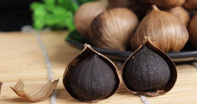 5 thực phẩm màu đen được ví như thuốc bổ, ăn đâu dưỡng đấy 5 thuc pham mau den duoc vi nhu thuoc bo, an dau duong day