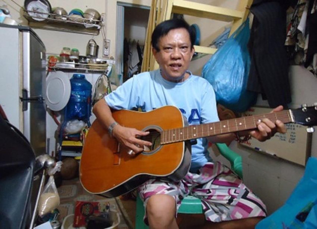 Nhạc sĩ Vinh Sử nguy kịch, phải thở máy Nhac si Vinh Su nguy kich, phai tho may