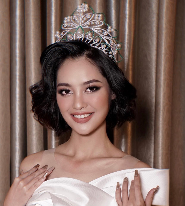 Hoa hậu Nông Thuý Hằng: "Gia đình bạn trai tôi cực giàu..." Hoa hau Nong Thuy Hang: