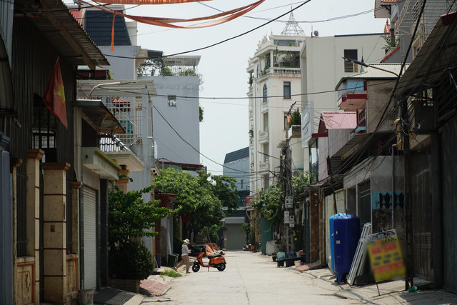Làng "mổ xác" máy bay, tàu hỏa, thu bạc triệu mỗi ngày ở Bắc Ninh - Hình 13 Lang