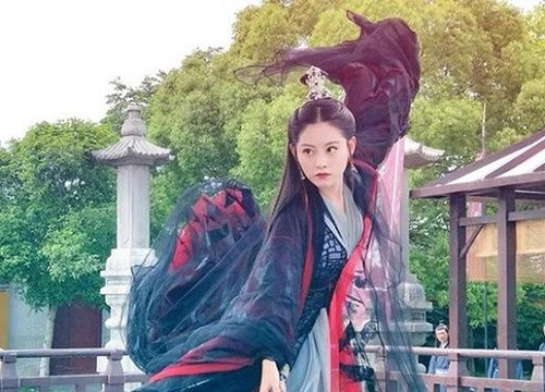 8 mỹ nhân có võ công cao cường nhất kiếm hiệp Kim Dung 8 my nhan co vo cong cao cuong nhat kiem hiep Kim Dung
