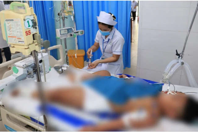 Hơn 400 người nghi ngộ độc bánh mì ở Đồng Nai: Cách phòng tránh Hon 400 nguoi nghi ngo doc banh mi o Dong Nai: Cach phong tranh