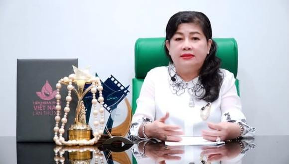 NSX Dung Bình Dương tuyên bố sẽ kiện nếu Trúc Anh không xin lỗi - Hình 2 NSX Dung Binh Duong tuyen bo se kien neu Truc Anh khong xin loi-Hinh-2