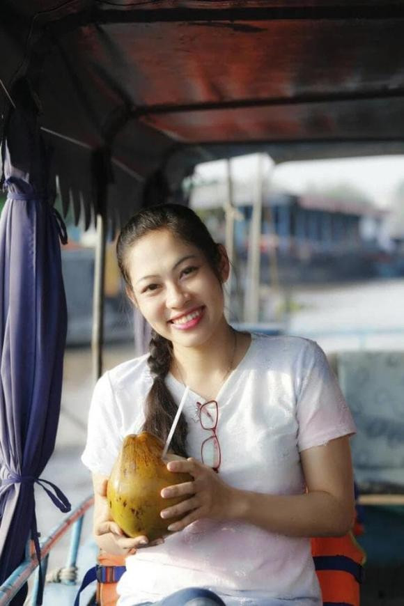 Chị gái từng tuyệt giao với Đặng Thu Thảo vì em rể - Hình 3 Chi gai tung tuyet giao voi Dang Thu Thao vi em re-Hinh-3