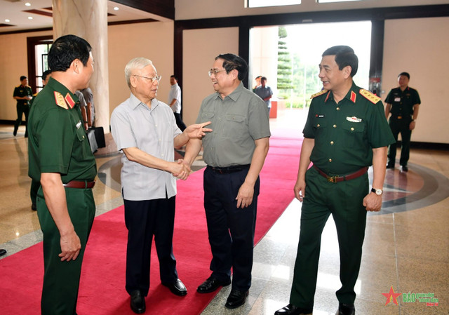 Tổng Bí thư Nguyễn Phú Trọng chủ trì Hội nghị Quân ủy Trung ương lần thứ 6 - Hình 2 Tong Bi thu Nguyen Phu Trong chu tri Hoi nghi Quan uy Trung uong lan thu 6-Hinh-2