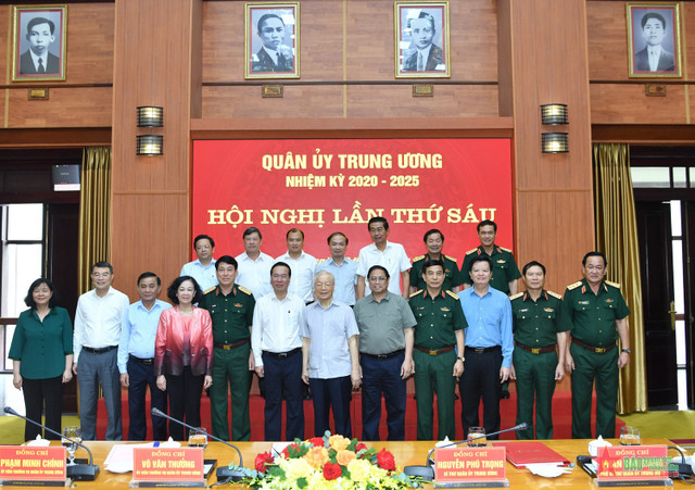 Tổng Bí thư Nguyễn Phú Trọng chủ trì Hội nghị Quân ủy Trung ương lần thứ 6 - Hình 9 Tong Bi thu Nguyen Phu Trong chu tri Hoi nghi Quan uy Trung uong lan thu 6-Hinh-9