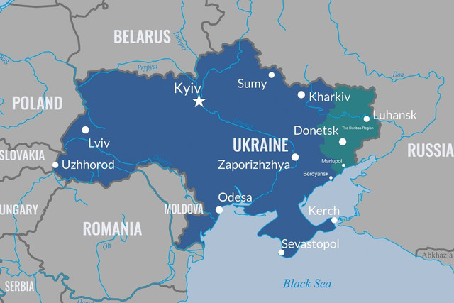 Nga khai hỏa phòng không, bắn hạ tên lửa tập kích quân cảng Crimea - Hình 2 Nga khai hoa phong khong, ban ha ten lua tap kich quan cang Crimea-Hinh-2