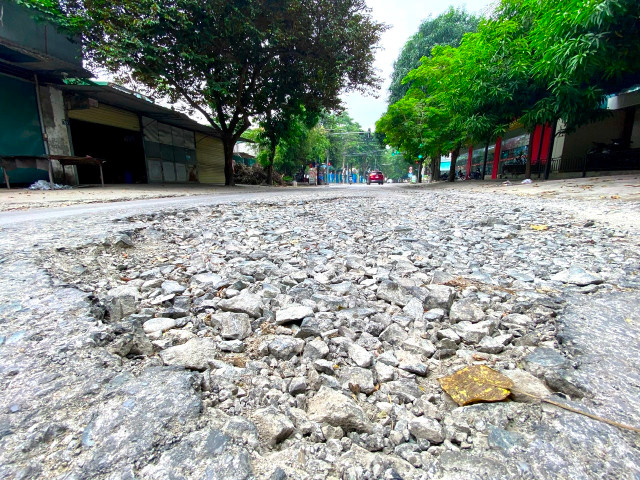 Con đường đau khổ nhất thành phố Vinh - Hình 12 Con duong dau kho nhat thanh pho Vinh-Hinh-12