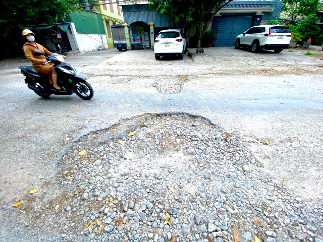 Con đường đau khổ nhất thành phố Vinh - Hình 6 Con duong dau kho nhat thanh pho Vinh-Hinh-6