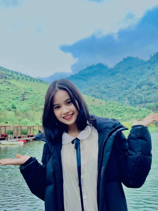 Ảnh xinh như hoa hậu của cung thủ được mệnh danh mũi tên vàng tại SEA Games 31 - Hình 4 Anh xinh nhu hoa hau cua cung thu duoc menh danh mui ten vang tai SEA Games 31-Hinh-4