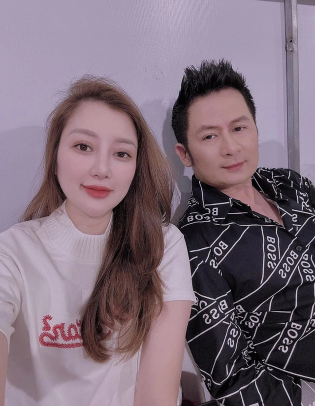 Vợ kém 17 tuổi của Bằng Kiều tình cảm bên mẹ chồng - Hình 6 Vo kem 17 tuoi cua Bang Kieu tinh cam ben me chong-Hinh-6