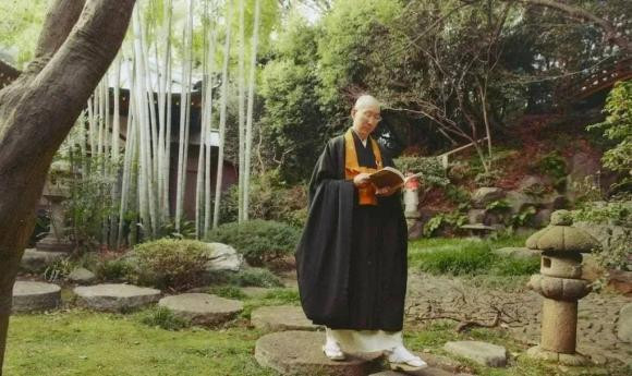 "Có 3 thứ này ở gầm giường, gia đình tan nát", đó là thứ gì? - Hình 2