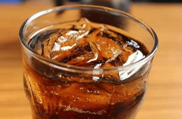 8 món ăn vặt này cực nhiều đường, ăn lắm sẽ hại cơ thể - Hình 3 8 mon an vat nay cuc nhieu duong, an lam se hai co the-Hinh-3