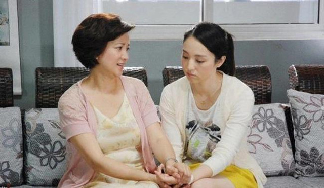 Nghỉ lễ ngủ 10h dậy mới biết nhà có giỗ, nàng dâu "chữa cháy" đỉnh cao Nghi le ngu 10h day moi biet nha co gio, nang dau