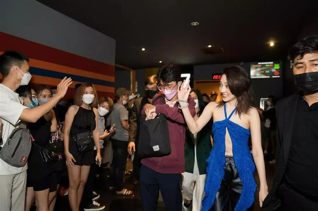 Bảo Anh liên tiếp lộ vòng 1 phẳng lỳ, vẻ sexy ngày xưa đâu rồi? - Hình 7 Bao Anh lien tiep lo vong 1 phang ly, ve sexy ngay xua dau roi?-Hinh-7