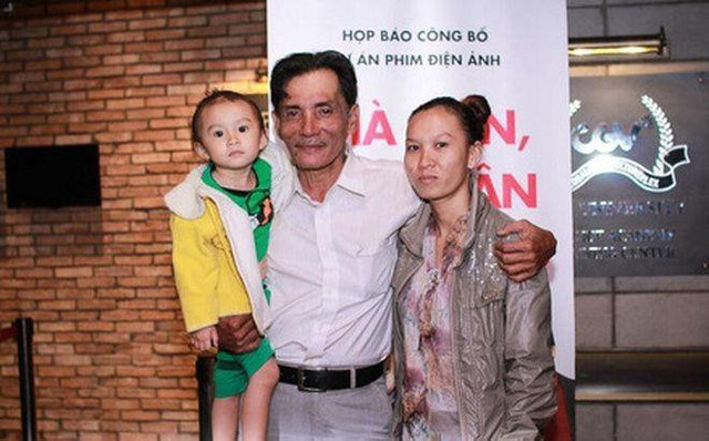 Hình ảnh tiều tụy của nghệ sĩ Thương Tín - Hình 5 Hinh anh tieu tuy cua nghe si Thuong Tin-Hinh-5