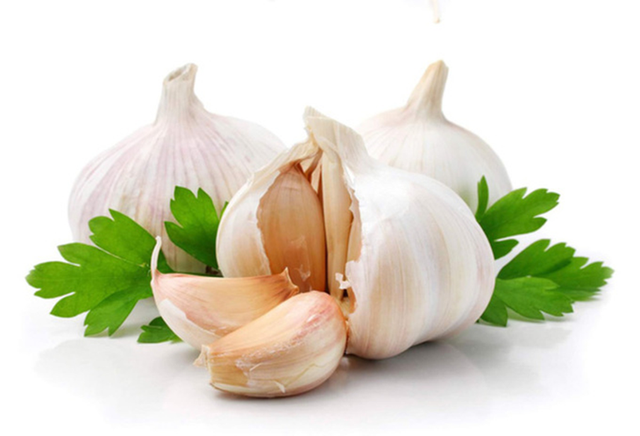 Ăn 2 tép tỏi mỗi ngày giúp giảm huyết áp An 2 tep toi moi ngay giup giam huyet ap