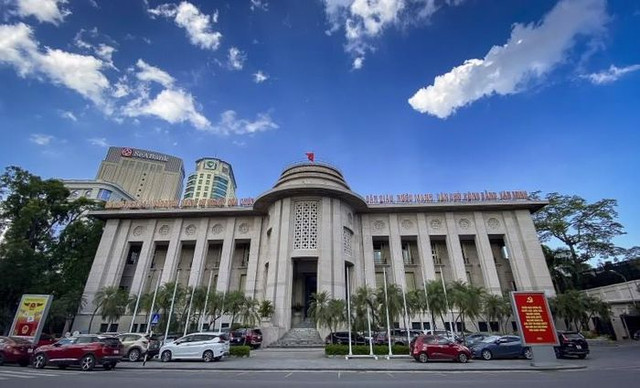 Ngân hàng Nhà nước Việt Nam giảm lãi suất điều hành từ ngày 15/3 Ngan hang Nha nuoc Viet Nam giam lai suat dieu hanh tu ngay 15/3