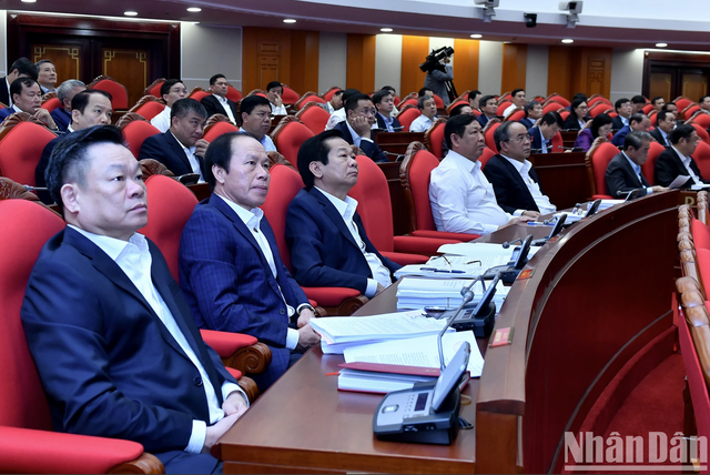Khai mạc Hội nghị Ban Chấp hành Trung ương Đảng khóa XIII - Hình 8 Khai mac Hoi nghi Ban Chap hanh Trung uong Dang khoa XIII-Hinh-8