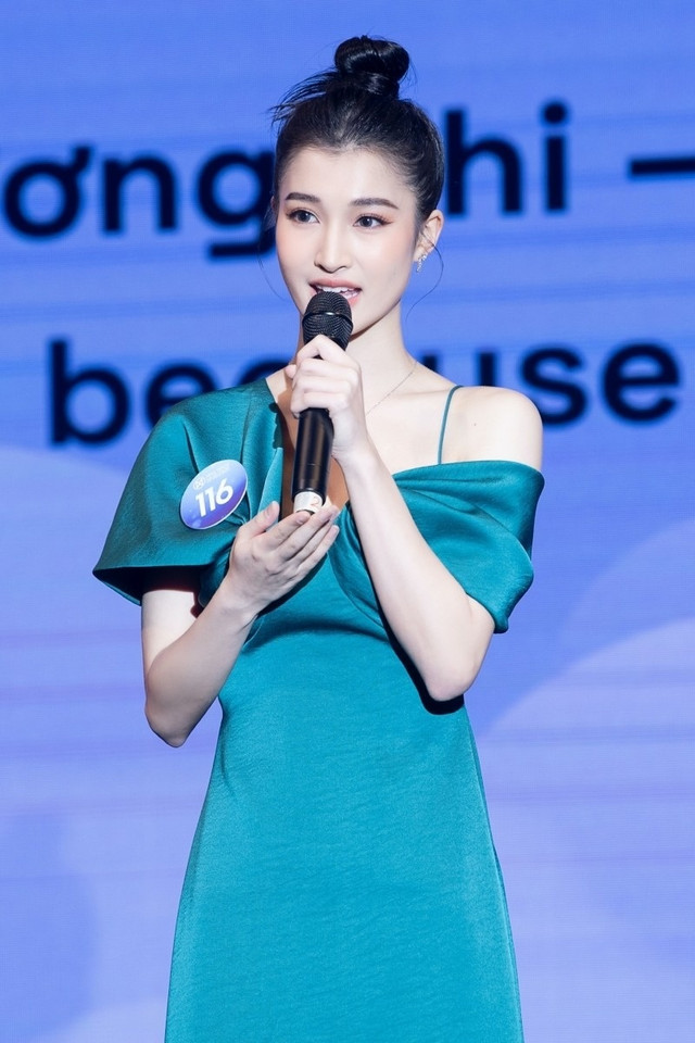 Thí sinh có vòng eo 57 cm của Hoa hậu Thế giới Việt Nam - Hình 8 Thi sinh co vong eo 57 cm cua Hoa hau The gioi Viet Nam-Hinh-8