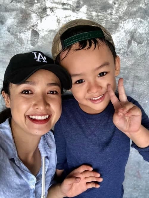 Lê Bê La tuyên bố tái hôn được 2 năm, vừa sinh con gái - Hình 2 Le Be La tuyen bo tai hon duoc 2 nam, vua sinh con gai-Hinh-2
