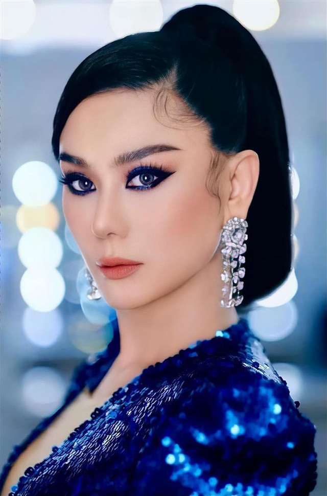 Trang Trần lật "zĩ zãng" nữ đại gia, Lâm Khánh Chi phản ứng sốc - Hình 2 Trang Tran lat