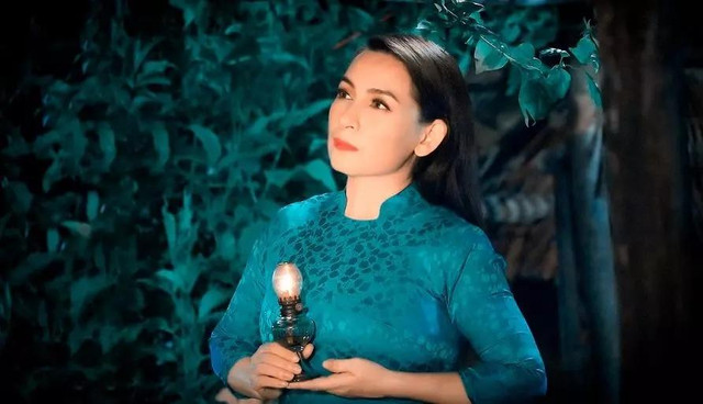 Trizzie Phương Trinh hứa lo cho tương lai các con Phi Nhung - Hình 4 Trizzie Phuong Trinh hua lo cho tuong lai cac con Phi Nhung-Hinh-4