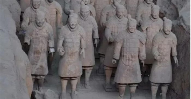 Khai quật lăng mộ Tần Thủy Hoàng: Loài vật cũng bị tuẫn táng Khai quat lang mo Tan Thuy Hoang: Loai vat cung bi tuan tang