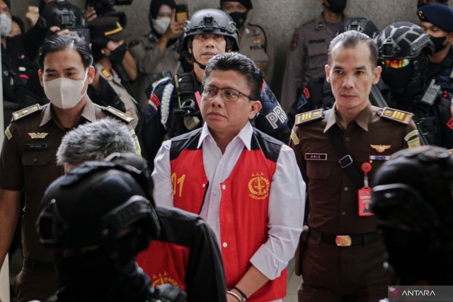 Âm mưu của tướng cảnh sát Indonesia sau khi giết cận vệ - Hình 2 Am muu cua tuong canh sat Indonesia sau khi giet can ve-Hinh-2