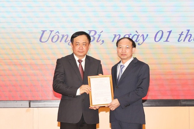 Quảng Ninh luân chuyển, điều động nhiều cán bộ chủ chốt Quang Ninh luan chuyen, dieu dong nhieu can bo chu chot