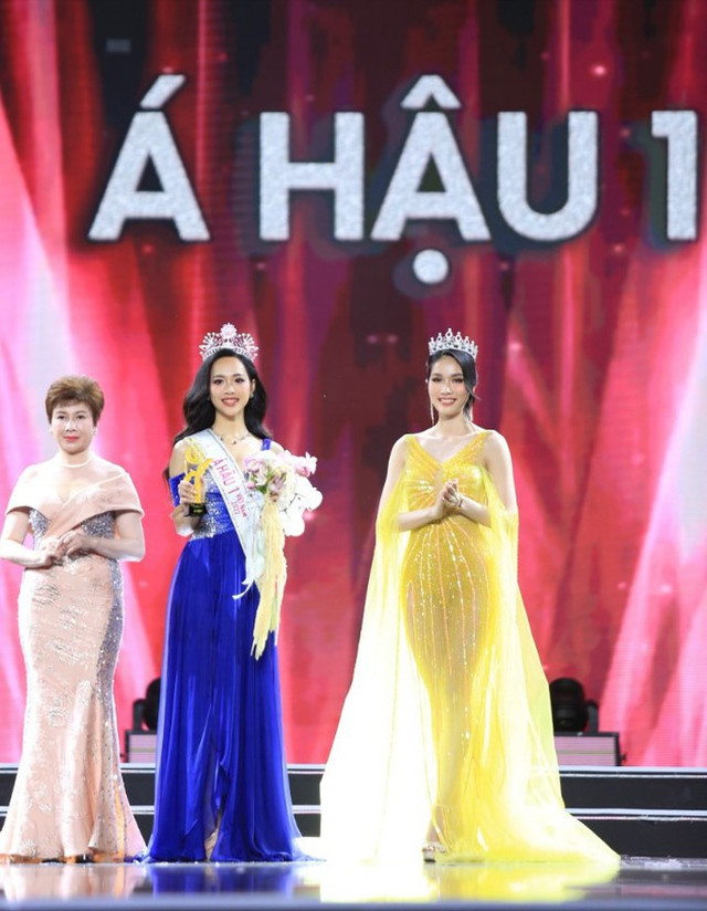 Á hậu Phương Anh xin lỗi về chiếc váy kém duyên gây ồn ào A hau Phuong Anh xin loi ve chiec vay kem duyen gay on ao