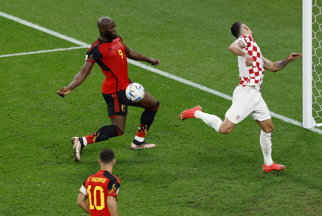 Thầy của Lukaku từ chức khi ĐT Bỉ bị loại ở vòng bảng World Cup 2022 - Hình 2 Thay cua Lukaku tu chuc khi DT Bi bi loai o vong bang World Cup 2022-Hinh-2