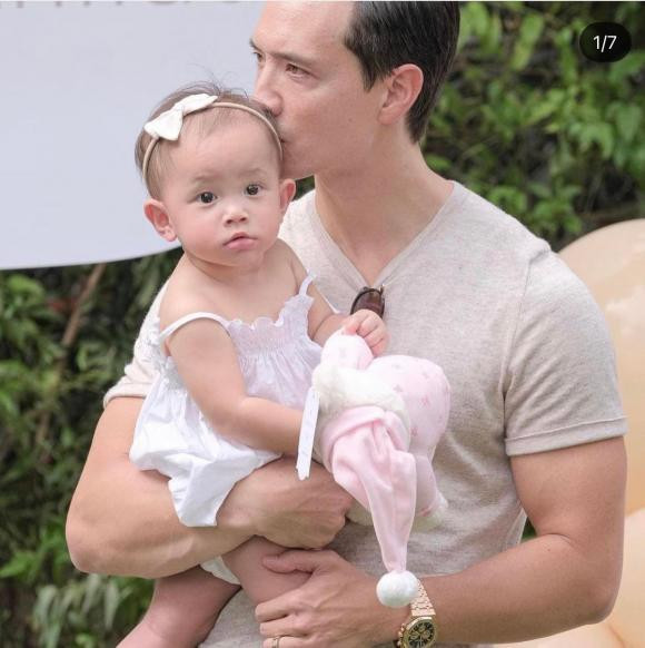 Hà Hồ tiết lộ thói quen "kì lạ" khi ngủ của con gái Lisa - Hình 6 Ha Ho tiet lo thoi quen