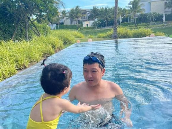 Trường Giang vì sao lại vượt được thị phi để hạnh phúc bên Nhã Phương? - Hình 6 Truong Giang vi sao lai vuot duoc thi phi de hanh phuc ben Nha Phuong?-Hinh-6