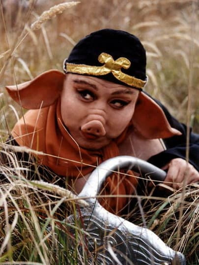 Trư Bát Giới thực sự bị đuổi ra khỏi thiên đình vì tội háo sắc? - Hình 2 Tru Bat Gioi thuc su bi duoi ra khoi thien dinh vi toi hao sac?-Hinh-2