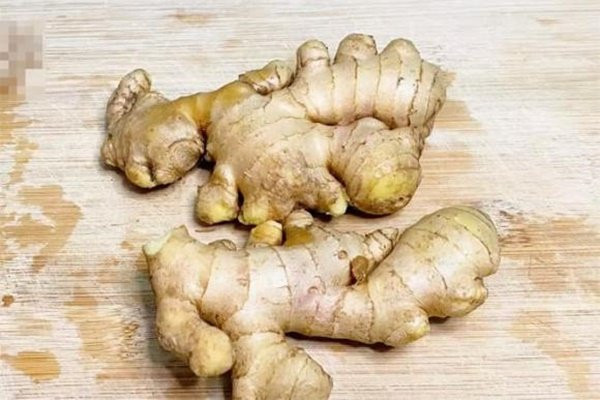 4 loại rau mang mầm mống ung thư, ăn vào nội tạng "sợ hãi" - Hình 2 4 loai rau mang mam mong ung thu, an vao noi tang