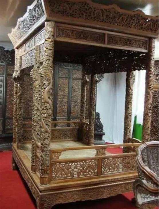 Vì sao giường ngủ của hoàng đế Trung Quốc chỉ rộng 1m? Vi sao giuong ngu cua hoang de Trung Quoc chi rong 1m?