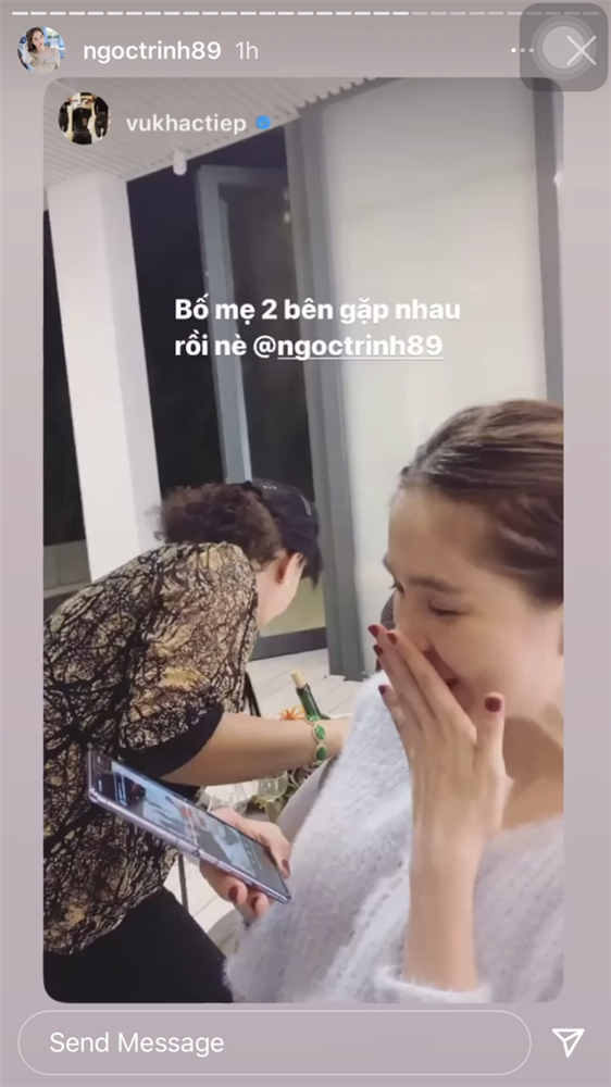 Ngọc Trinh ra mắt bố mẹ chồng tương lai, Khắc Tiệp đi hỏi vợ? - Hình 3 Ngoc Trinh ra mat bo me chong tuong lai, Khac Tiep di hoi vo?-Hinh-3