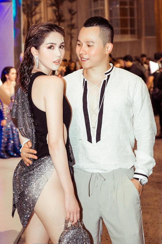 Ngọc Trinh ra mắt bố mẹ chồng tương lai, Khắc Tiệp đi hỏi vợ? - Hình 4 Ngoc Trinh ra mat bo me chong tuong lai, Khac Tiep di hoi vo?-Hinh-4