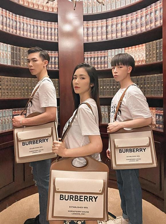 Gia đình Hoa dâm bụt gây hoang mang bởi giống nhau bất ngờ - Hình 4 Gia dinh Hoa dam but gay hoang mang boi giong nhau bat ngo-Hinh-4