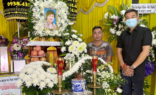 Lễ tang hiu quạnh, không gia đình của Aly Dũng "Biệt động Sài Gòn" - Hình 2 Le tang hiu quanh, khong gia dinh cua Aly Dung