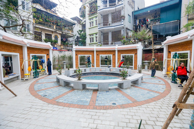 'Giếng làng' độc đáo giữa nội đô Hà Nội - Hình 2 'Gieng lang' doc dao giua noi do Ha Noi-Hinh-2