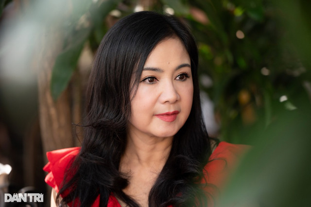 Thu Hà bật mí về Lý Hùng: Yêu trẻ con, không mắc bệnh ngôi sao - Hình 4 Thu Ha bat mi ve Ly Hung: Yeu tre con, khong mac benh ngoi sao-Hinh-4