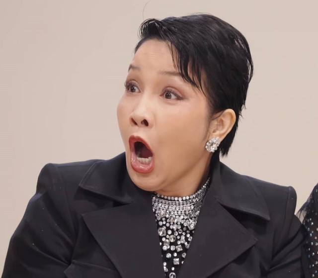 Nữ hoàng meme Mỹ Linh và hàng loạt biểu cảm hài hước - Hình 13 Nu hoang meme My Linh va hang loat bieu cam hai huoc-Hinh-13