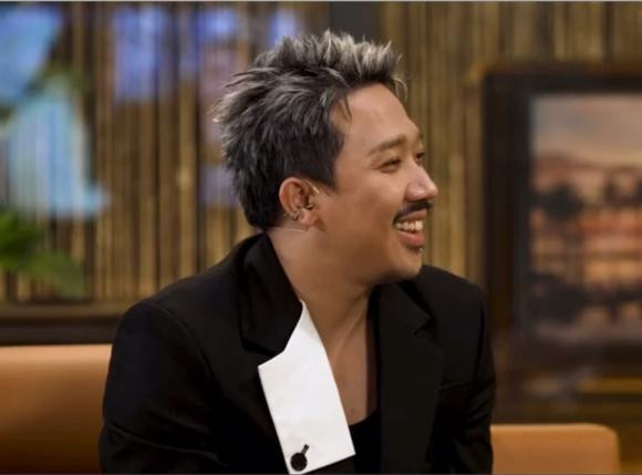 Hari Won bất ngờ khi Trấn Thành tiết lộ thời điểm có nụ hôn đầu tiên Hari Won bat ngo khi Tran Thanh tiet lo thoi diem co nu hon dau tien